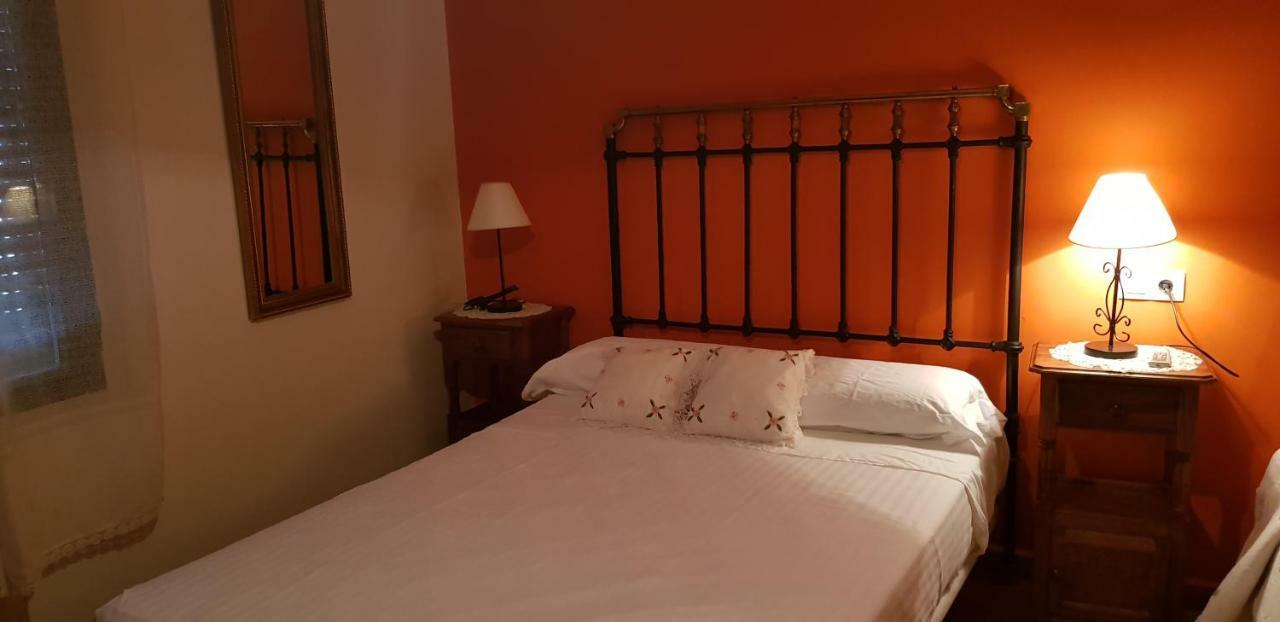 Apartamentossierradegata La Noguera Villamiel 外观 照片